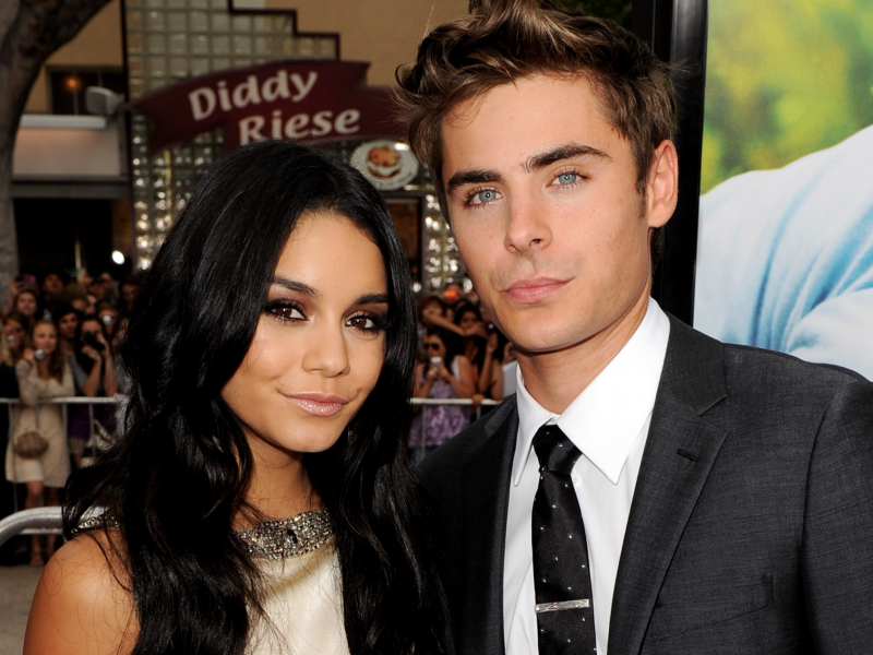 Vanessa Hudgens Recently Called Boyfriend Austin Butler Her Rock   1fd23ed7a6585ff3e0a97c47783bc109f103a861 800x600 