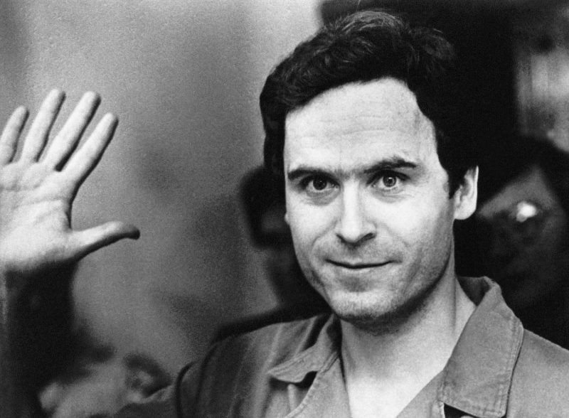 Netflix Has Kindly Asked Its Viewers To Stop Obsessing Over The Hotness Of Serial Killer Ted Bundy 6542