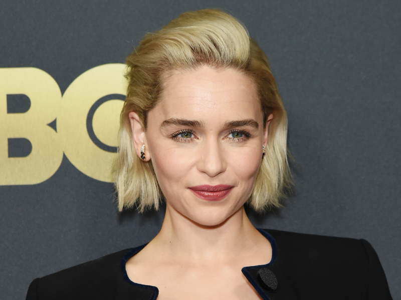 Emilia Clarke ditched her ice-blonde hair for a short brunette bob at ...