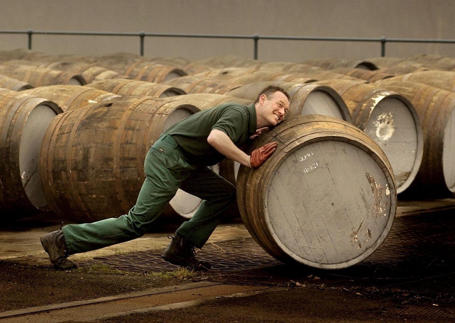 Whiskyvaten bij de Glenkinchie-destilleerderij in het Schotse East Lothian.