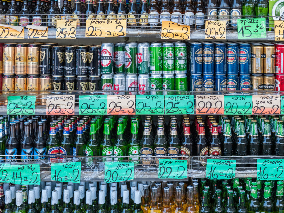 Here's how much a beer will cost you in 10 of the world's most