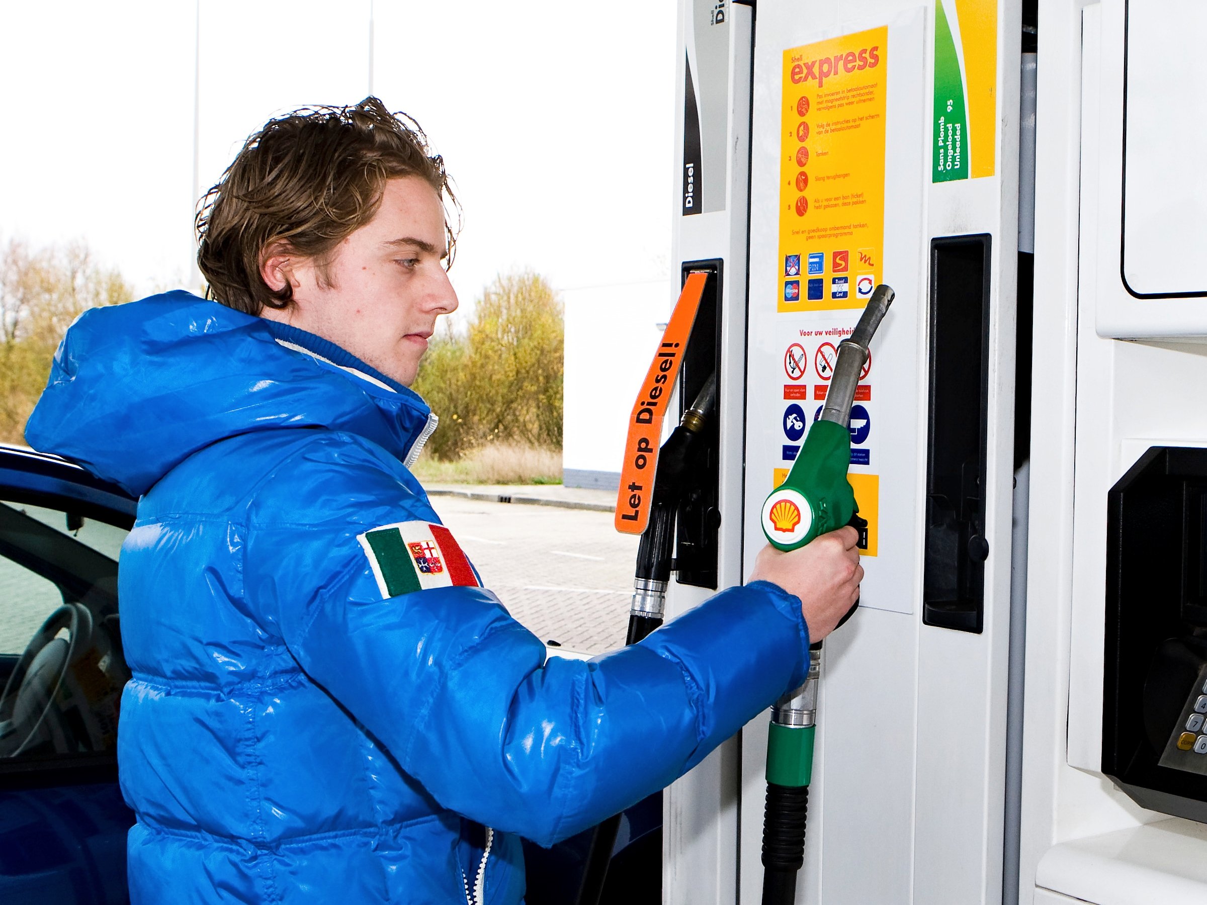 Bij Shell kun je voor 1 cent per liter extra klimaatneutraal rijden