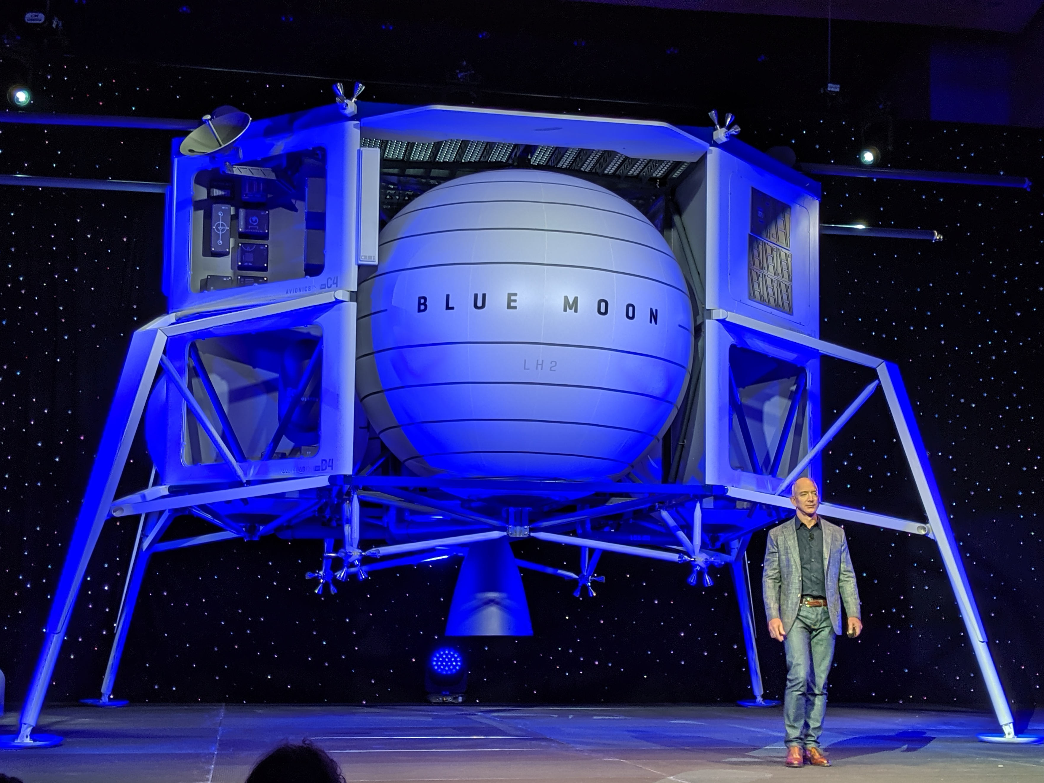 De maanlander die Jeff Bezos in mei 2019 presenteerde met zijn bedrijf Blue Origin.
