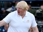 Boris Johnson heeft geoefend met golf, de sport die Donald Trump het liefst beoefent