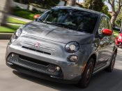Automakers PSA en Fiat Chrysler hebben officieel bekendgemaakt te willen fuseren. Daarmee zouden ze de vierde autoproducent ter wereld worden.