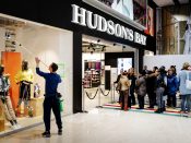 Hudson's Bay vertrekt eind 2019 uit Nederland en het is de vraag hoe dat uitpakt voor de 15 winkelcentra waar het Canadese warenhuis is gevestigd