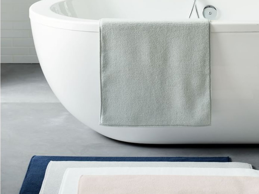 InterestPrint Absorbent Water Bath Rug Non-Slip Absorbent Super Soft Plush Bath Mat for Bathroom Rose Pattern