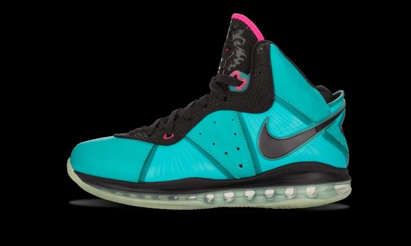 nike lebron james 11 Groen