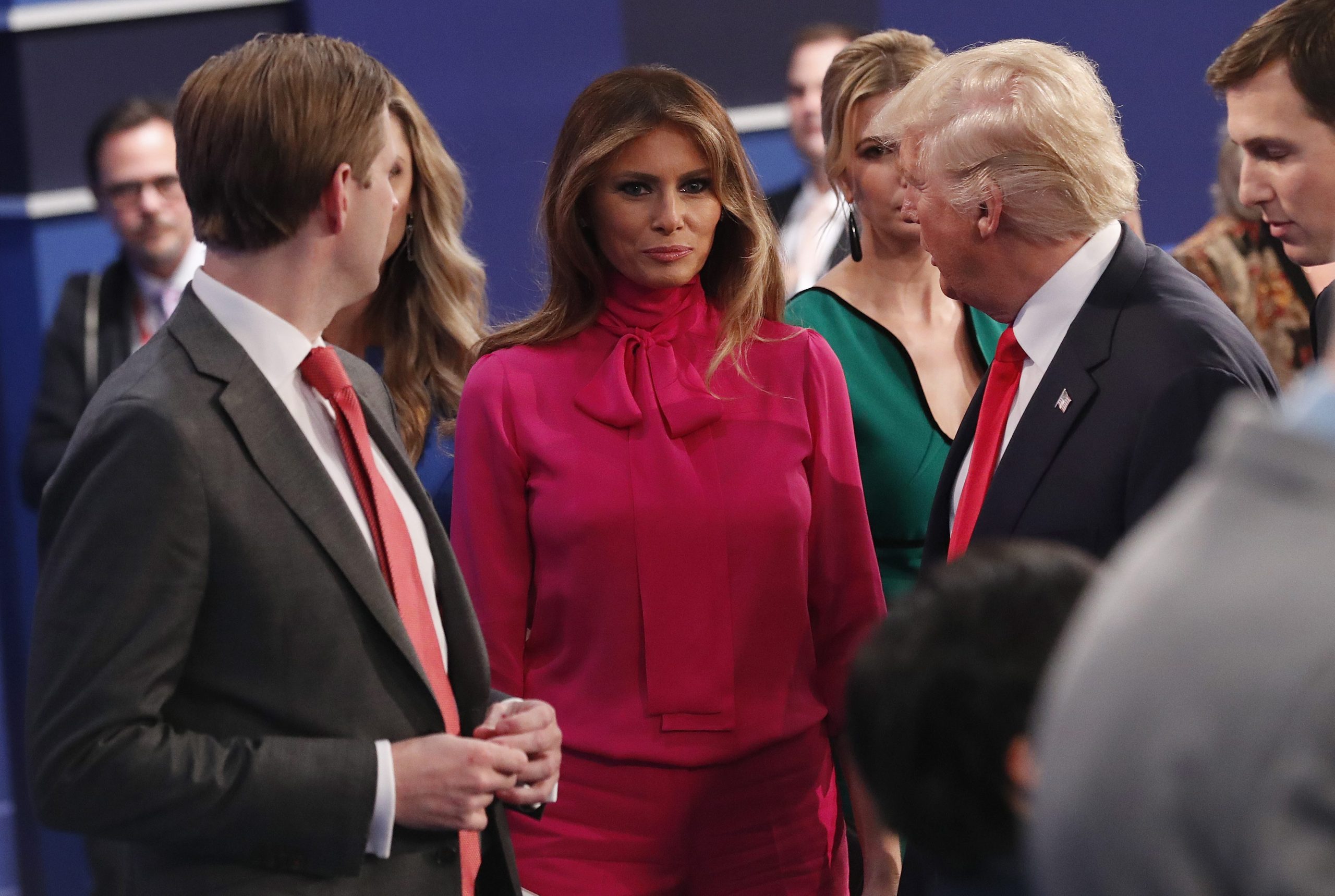 Melania Trump in de inmiddels beroemde blouse met 'pussy bow'.