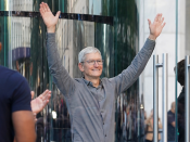 Apple-topman Tim Cook juicht
