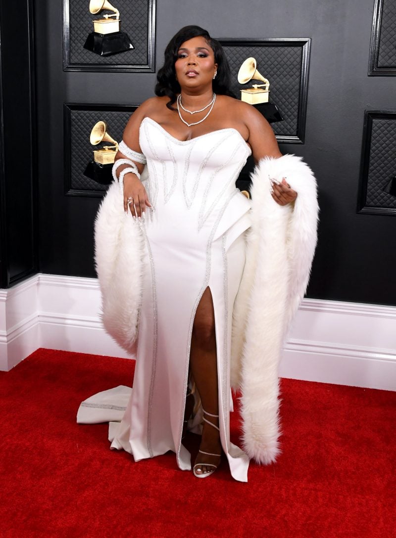 Lizzo deserves another award for being the bestdressed celebrity at