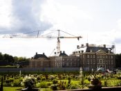 Paleis het Loo in de steigers