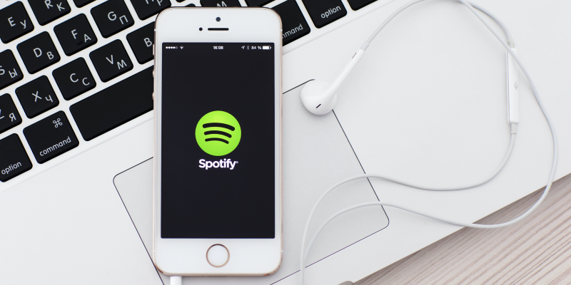 how-to-put-a-song-on-repeat-on-spotify-on-desktop-or-mobile-or-put-a