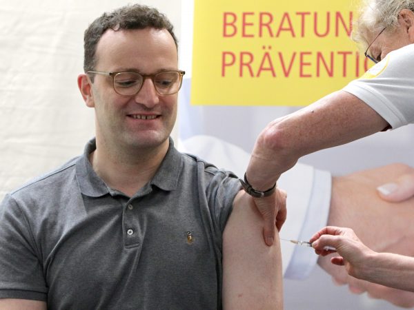 Jens Spahn. Foto: EPA/Omer Messinger Jens Spahn. Foto: EPA/Omer Messinger