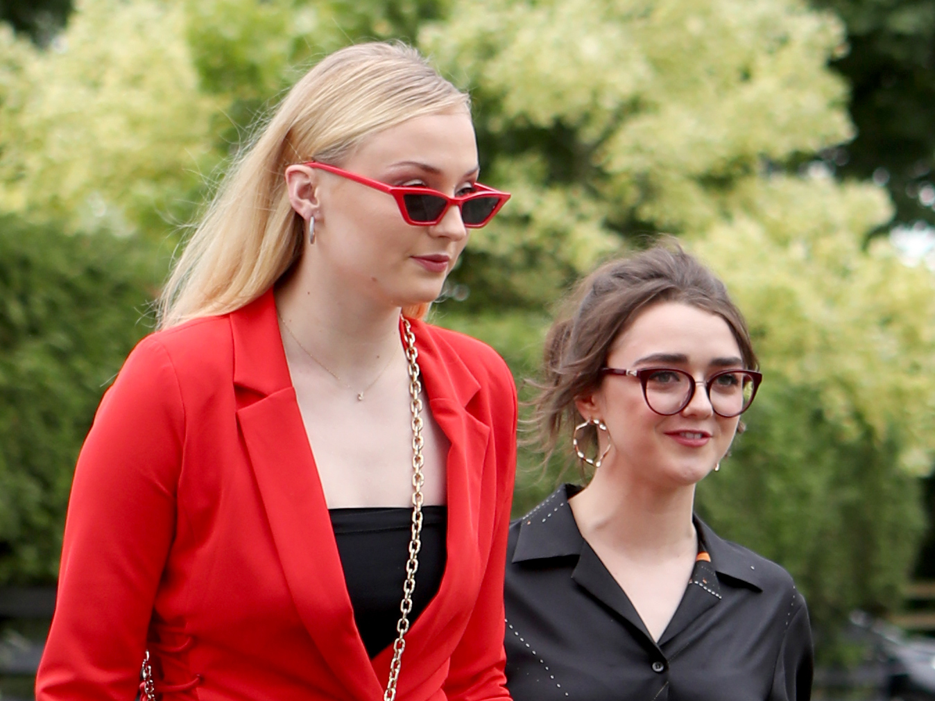 Sophie Turner Regrets Wearing This Louis Vuitton Look