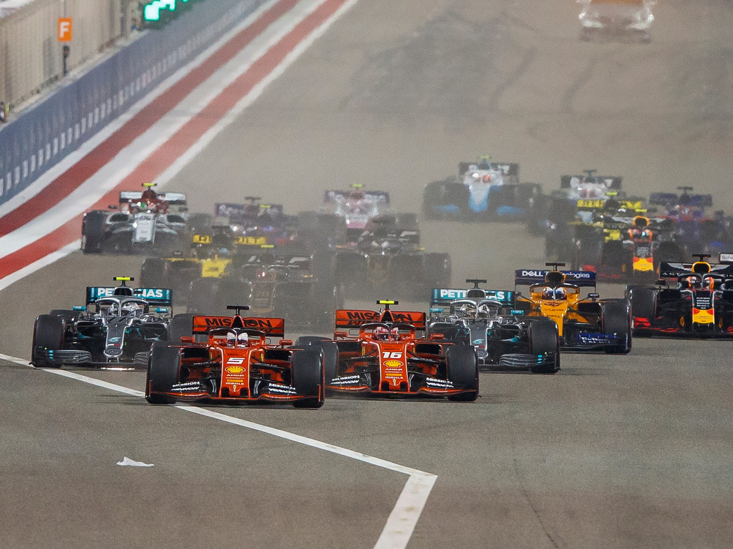 De start van de GP in Bahrein in 2019.