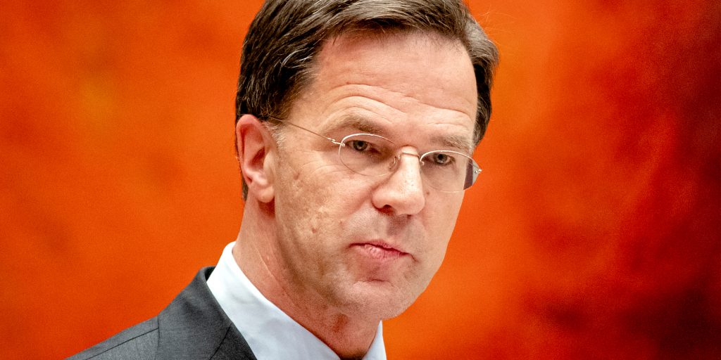 Premier Mark Rutte tijdens het debat in de Tweede Kamer over de bestrijding van het coronavirus.