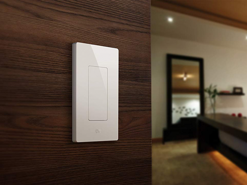 Switch room. HOMEKIT выключатель света. Light Switch. Livolo выключатель умный HOMEKIT. Выключатель с дисплеем HOMEKIT.