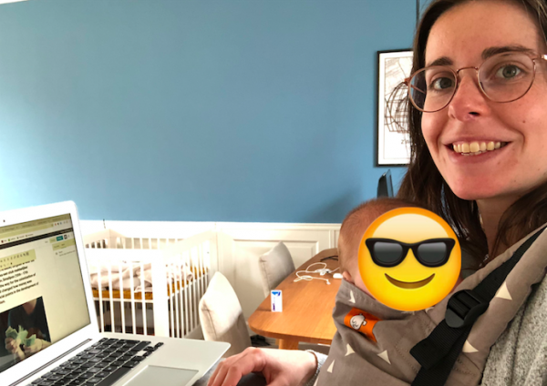Dat werken met een baby in de draagzak prima gaat, ondervond ik na de tip van Melchior. De baby is om privacy-redenen geanonimiseerd. Dat werken met een baby in de draagzak prima gaat, ondervond ik na de tip van Melchior. De baby is om privacy-redenen geanonimiseerd.