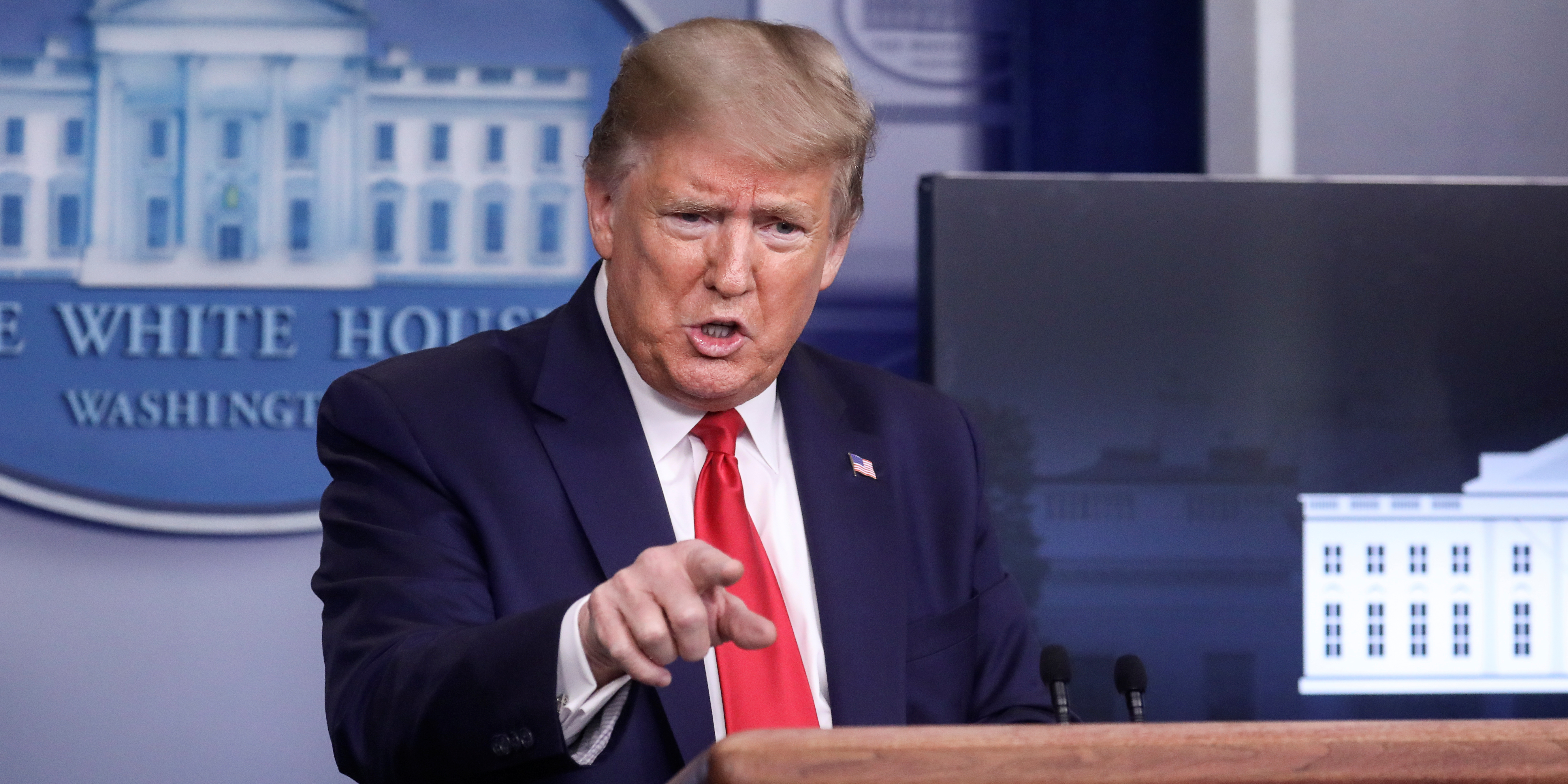 Trump corona-uitbraak crisis VS besmettingen piek