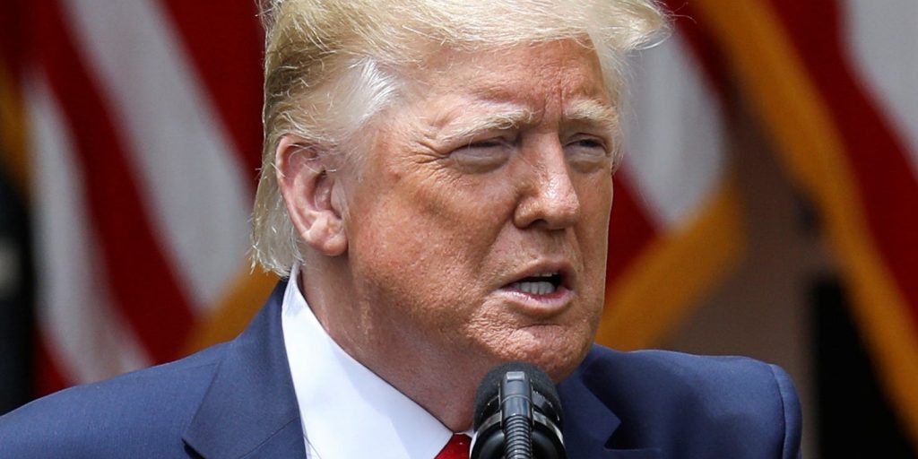 Trump is volgens het Iraanse persbureau Fars verantwoordelijk gehouden voor de dood van generaal Qassem Soleimani, een van de machtigste mannen in Iran.