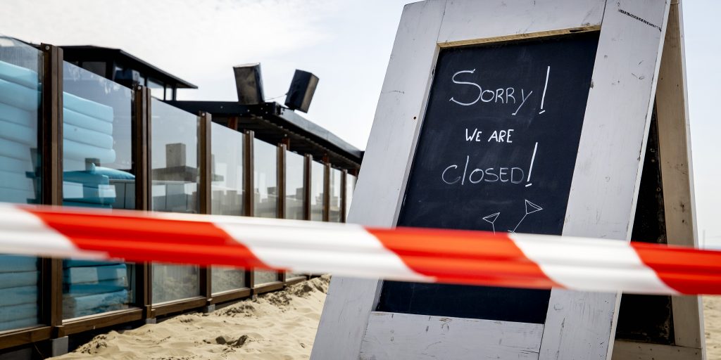 Volgens directeur Edwin Busio van Coface Nederland zit ons land nu in een stilte voor de storm omdat het enige tijd duurt voordat financiële problemen bij bedrijven uitmonden in een faillissement