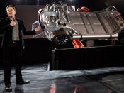 Volgens een ruwe schatting kan elk van de drie nieuwe fabrieken van Tesla zo'n 250.000 auto's per jaar maken, waarmee de totale productie van Tesla boven de miljoen auto's per jaar komt.