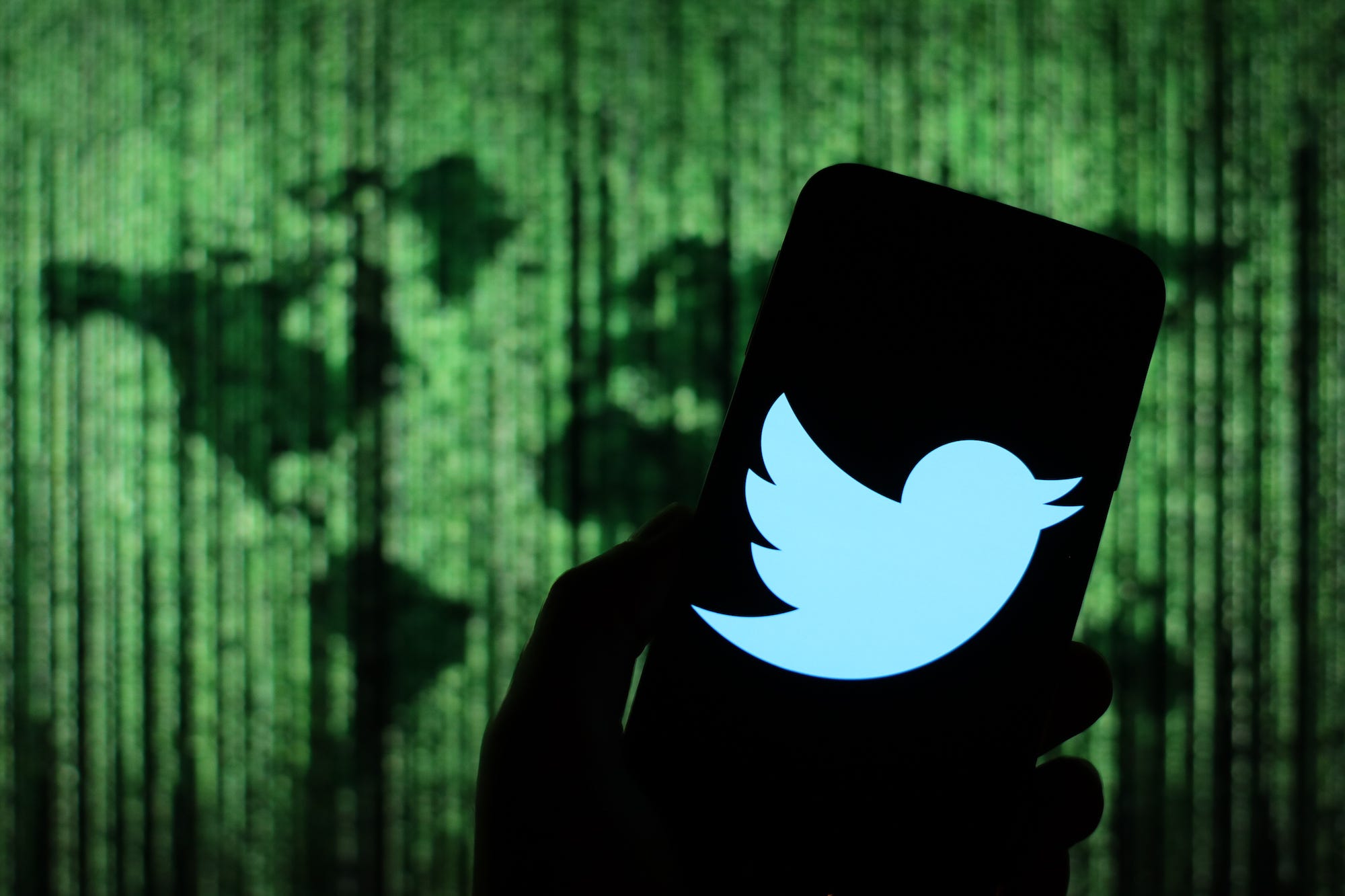 Veel van de misleidende berichten die bij de Twitter-aanval werden geplaatst waren zo herkenbaar dat de meeste binnen enkele minuten weer werden verwijderd