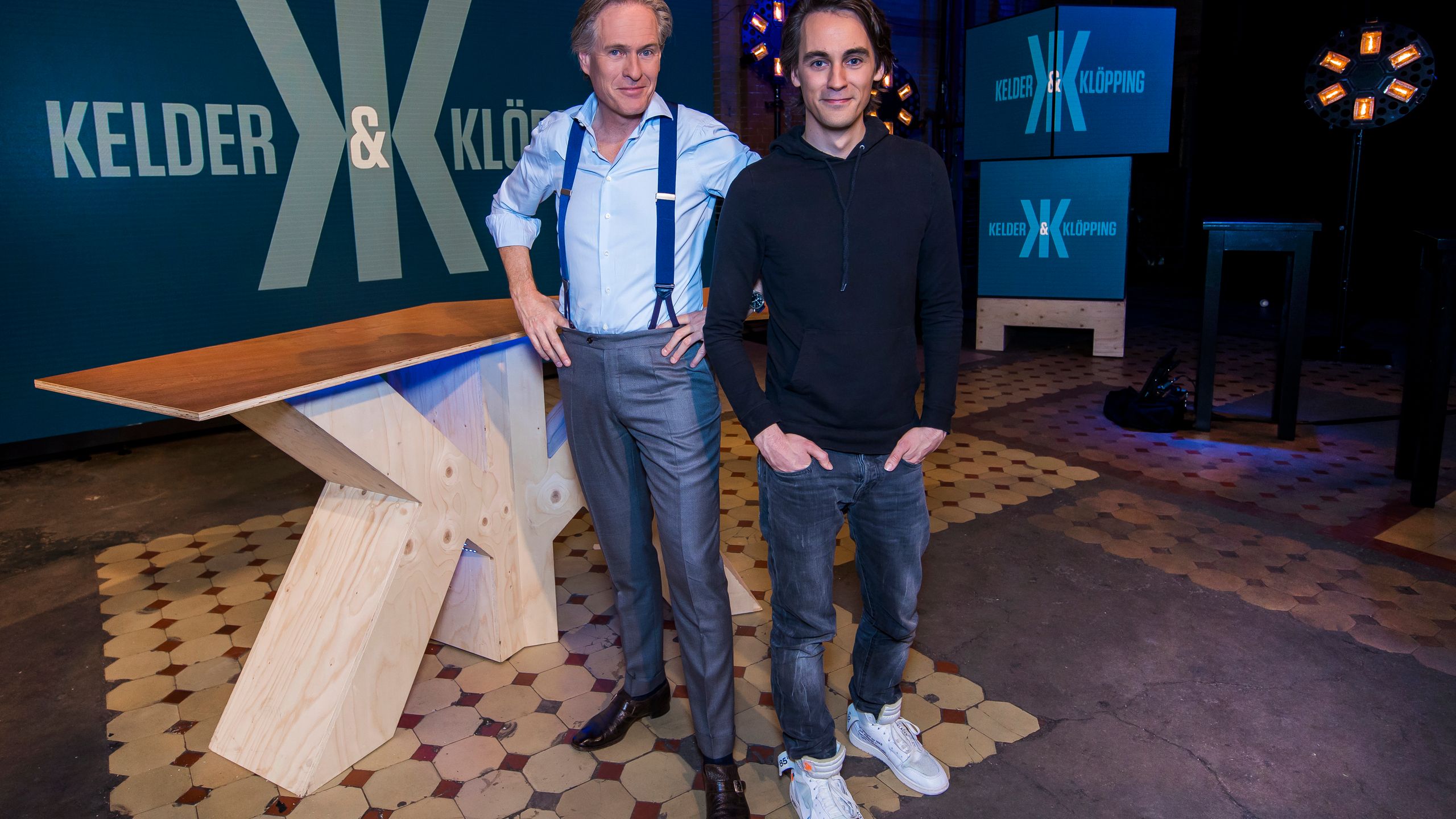 Foto: Journalist en tv-persoonlijkheid Jort Kelder loopt als een rode draad door de carrière van Alexander Klöpping. Bron: NPO