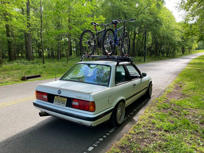 upright roof bike rack