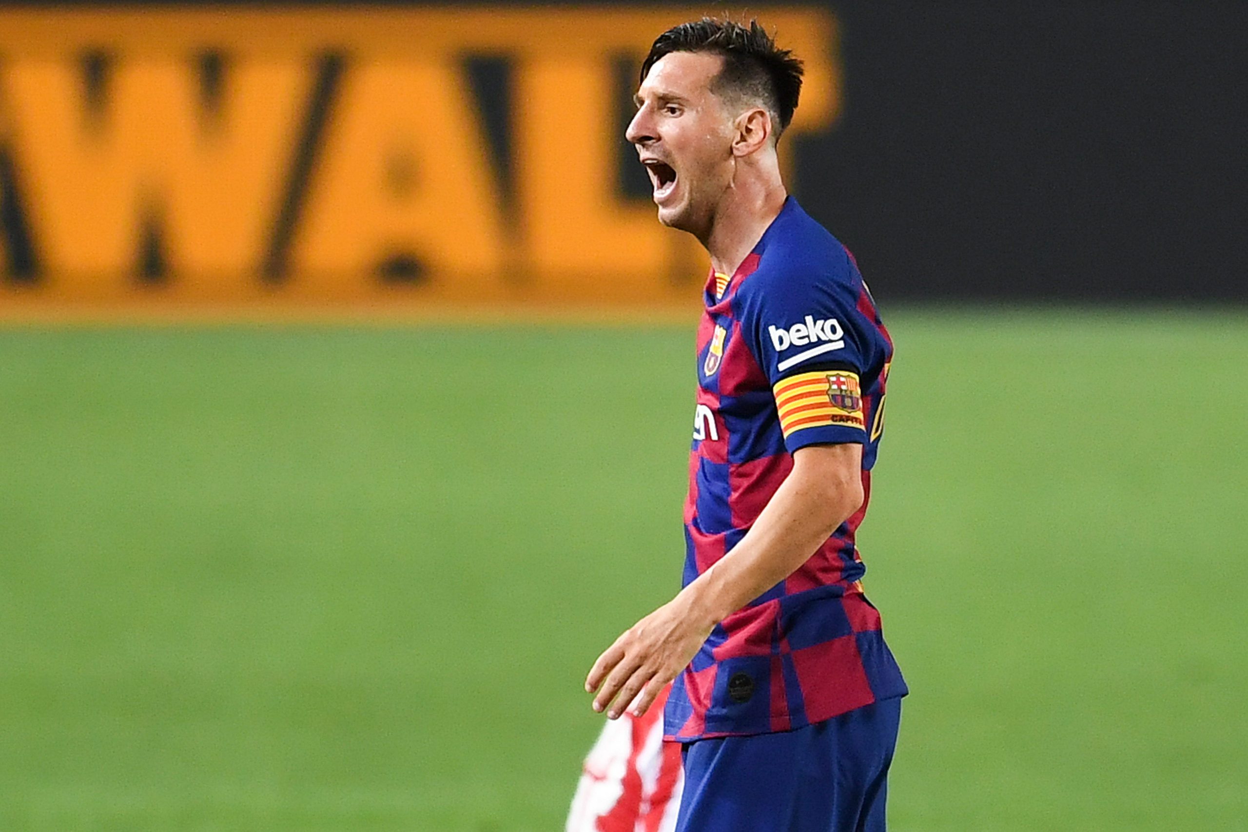 Lionel Messi Scored His 700th Career Goal In A Bizarre FC Barcelona ...