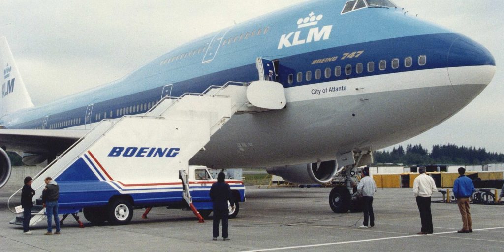 Een Boeing 747-406 van KLM in 1989.