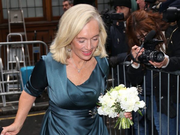 Prudence Murdoch op de bruiloft van haar vader en Jerry Hall. Foto: Neil Mockford/Alex Huckle/Getty Images Prudence Murdoch op de bruiloft van haar vader en Jerry Hall. Foto: Neil Mockford/Alex Huckle/Getty Images