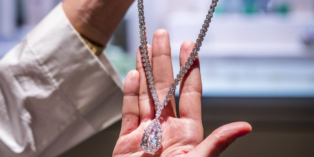 ABN AMRO staakt komende jaren definitief zijn diamantenactiviteiten.