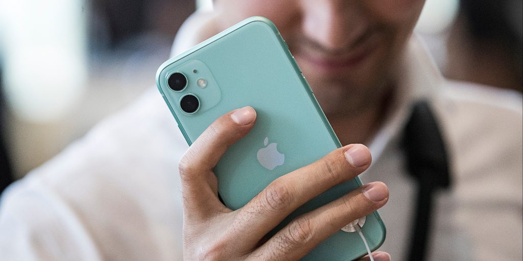 iPhone 11
