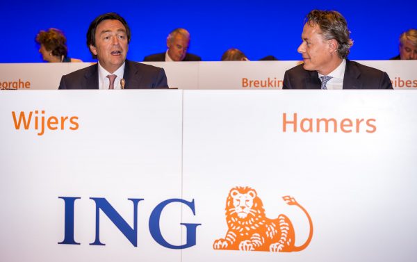 Foto: ANP - Voormalig bestuursvoorzitter Ralph Hamers van ING en president-commissaris Hans Weijers. Foto: ANP - Voormalig bestuursvoorzitter Ralph Hamers van ING en president-commissaris Hans Weijers.