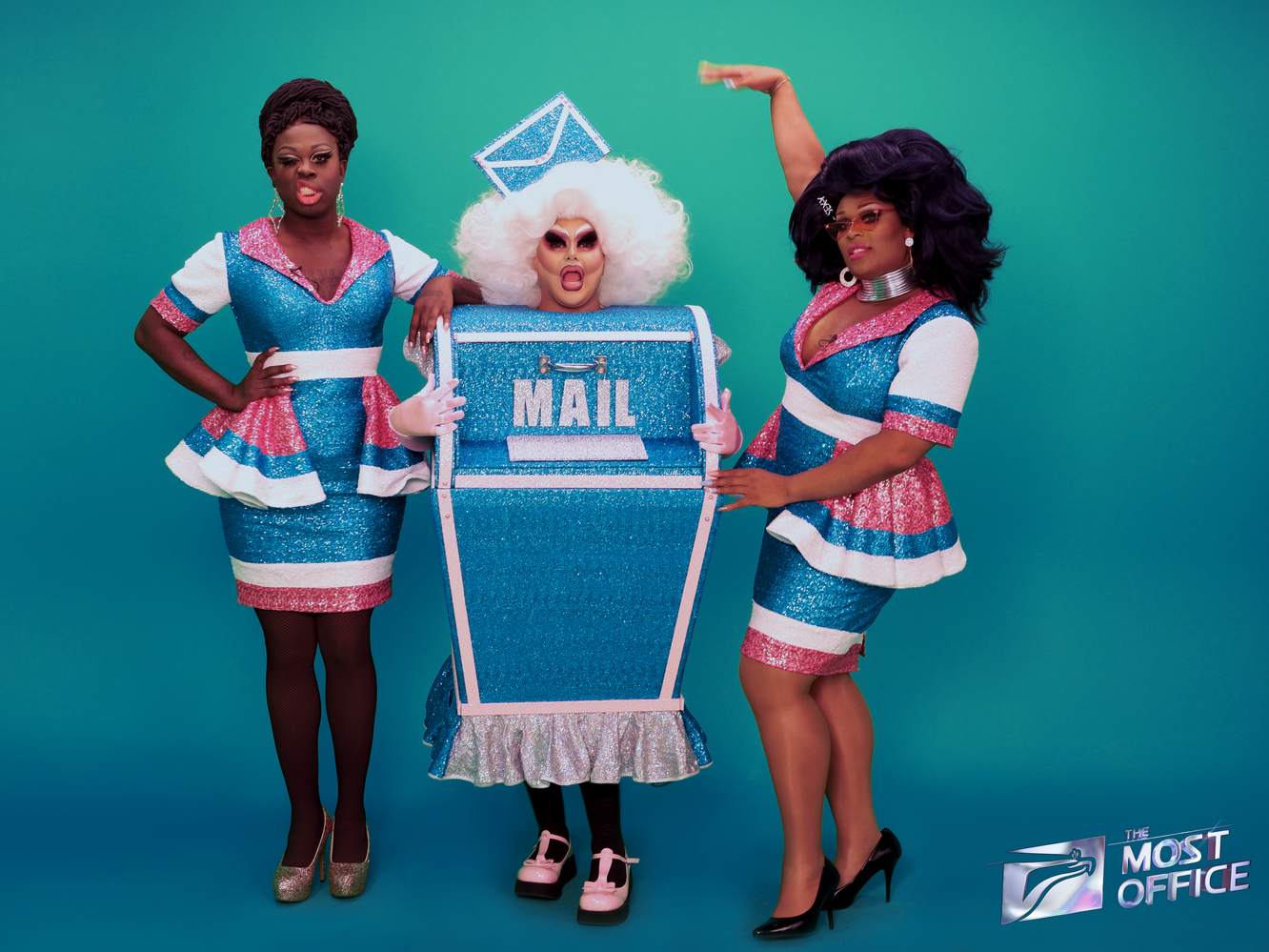 How 2 stars from RuPaul s Drag Race created an online town hall