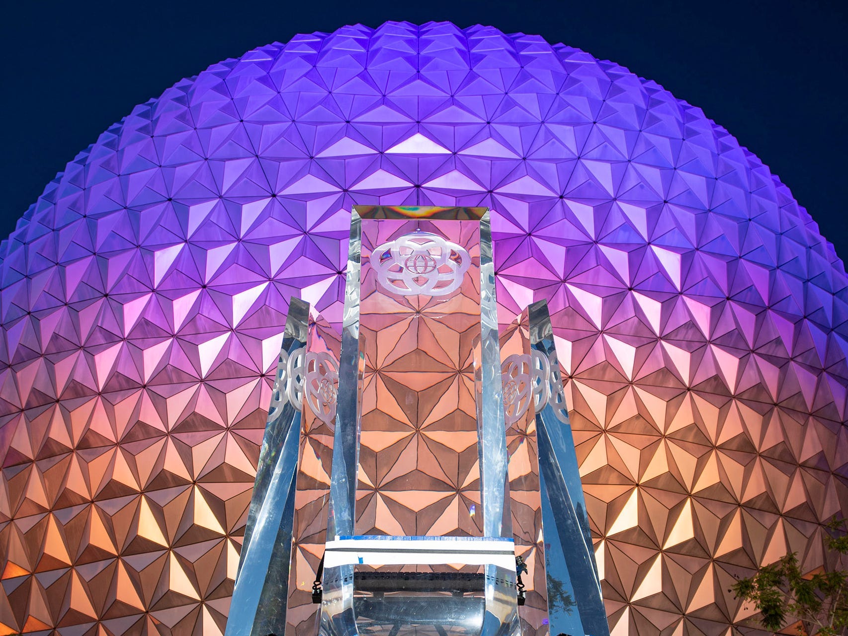 Epcot Wallpaper 4K, Texture, Spaceship Earth, Pattern