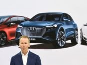 CEO Herbert Diess van Volkswagen is misschien wel de meest uitgesproken topman in de auto-industrie als het gaat over de opkomst van Tesla.