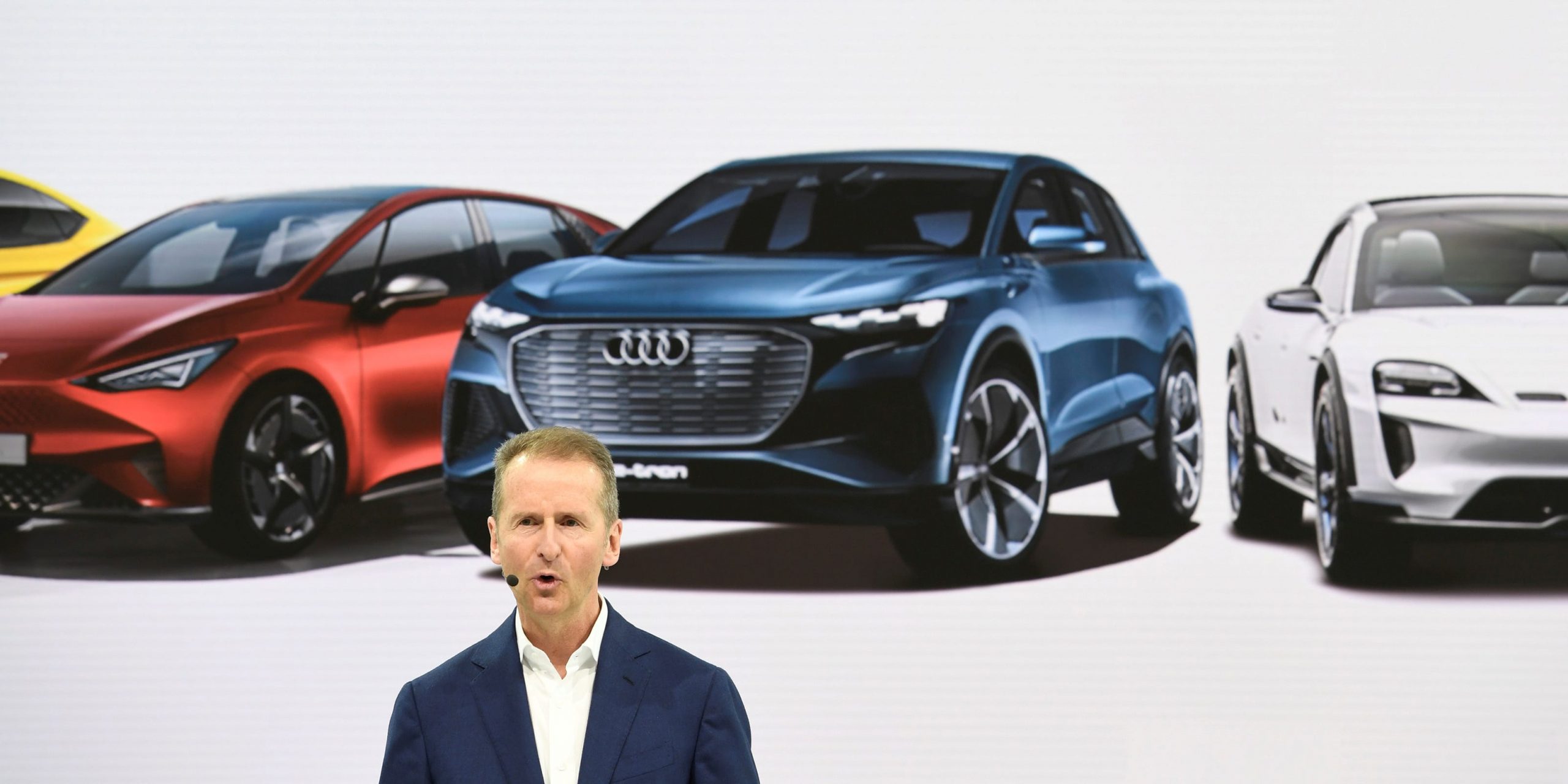 CEO Herbert Diess van Volkswagen is misschien wel de meest uitgesproken topman in de auto-industrie als het gaat over de opkomst van Tesla.
