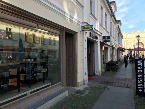 Een 'planningstudio' van IKEA in het Duitse Potsdam. Foto: IKEA Een 'planningstudio' van IKEA in het Duitse Potsdam. Foto: IKEA