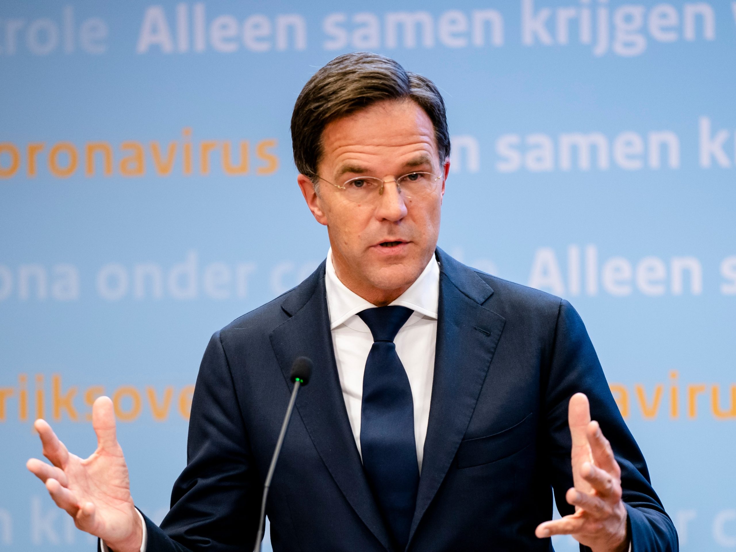 Premier Mark Rutte geeft een toelichting op de aanscherping van de coronamaatregelen in Nederland.