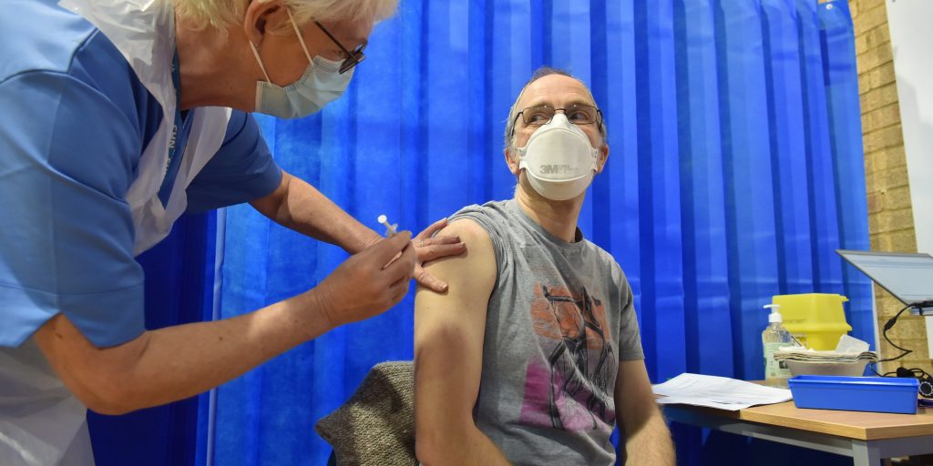 In Groot-Brittannië wordt het Pfizer/BioNTech-vaccin al toegediend sinds 8 december.