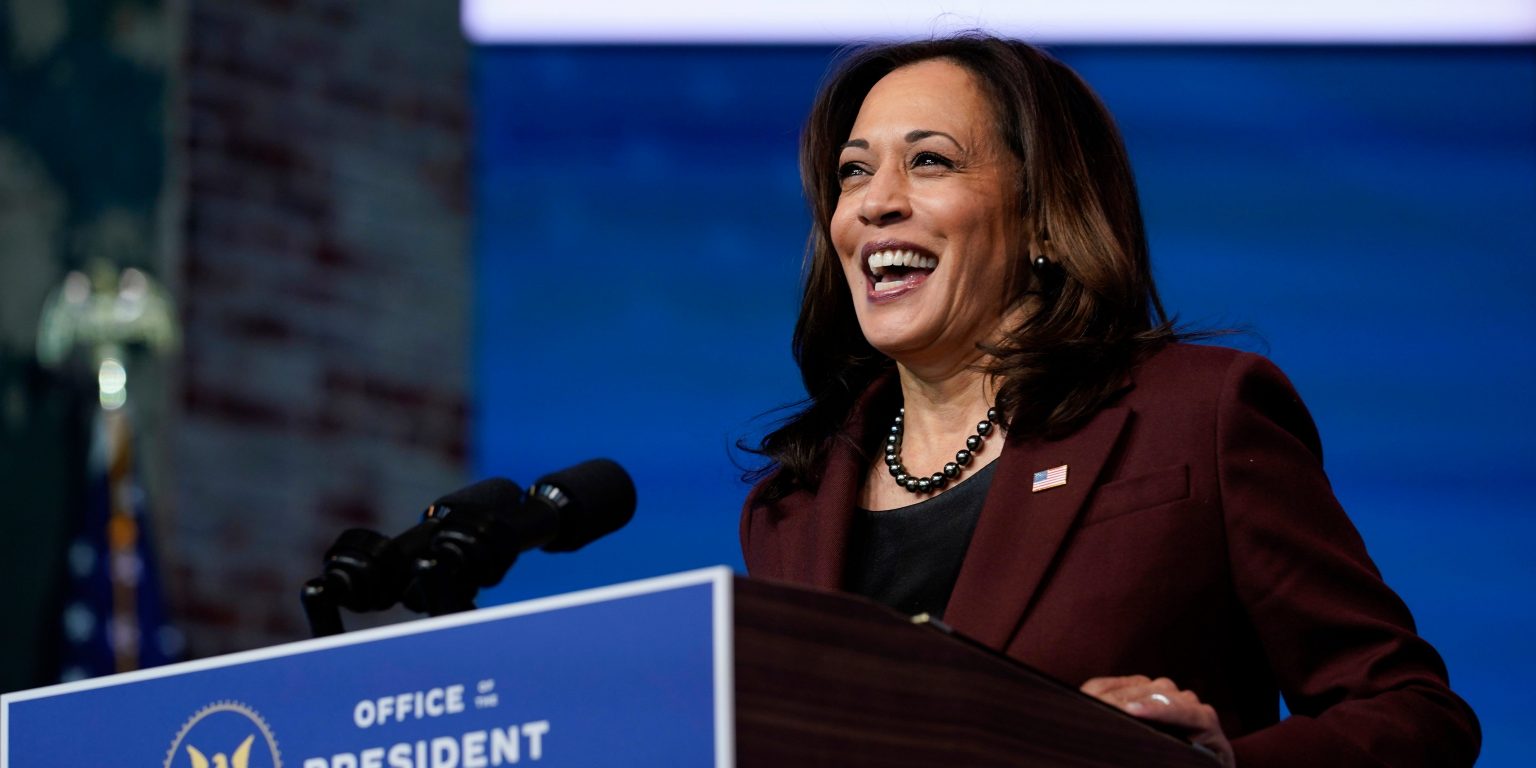 Kamala Harris' Vogue cover photos include a nod to her sorority and her ...