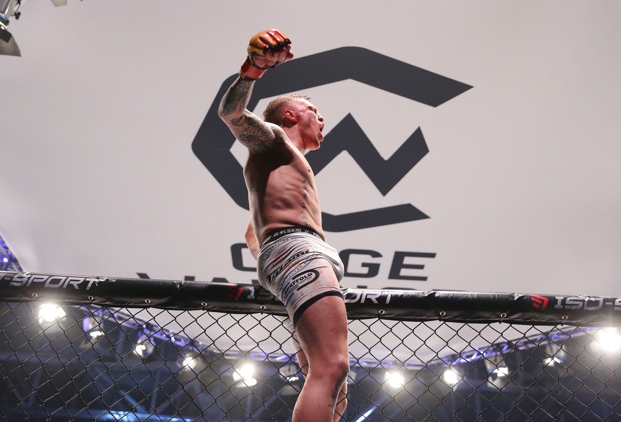 Mason Jones, UFC debut MMA