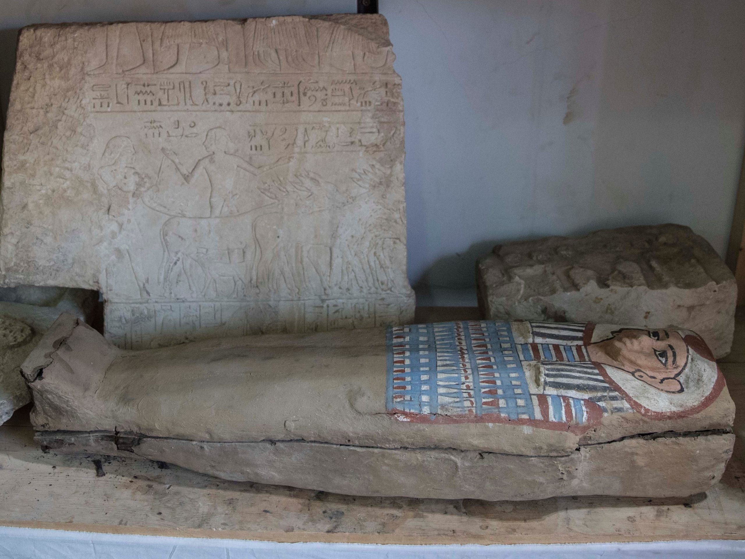 Egyptian Archaeologists Unearthed A 4200 Year Old Funerary Temple For A Queen And 50 Coffins In