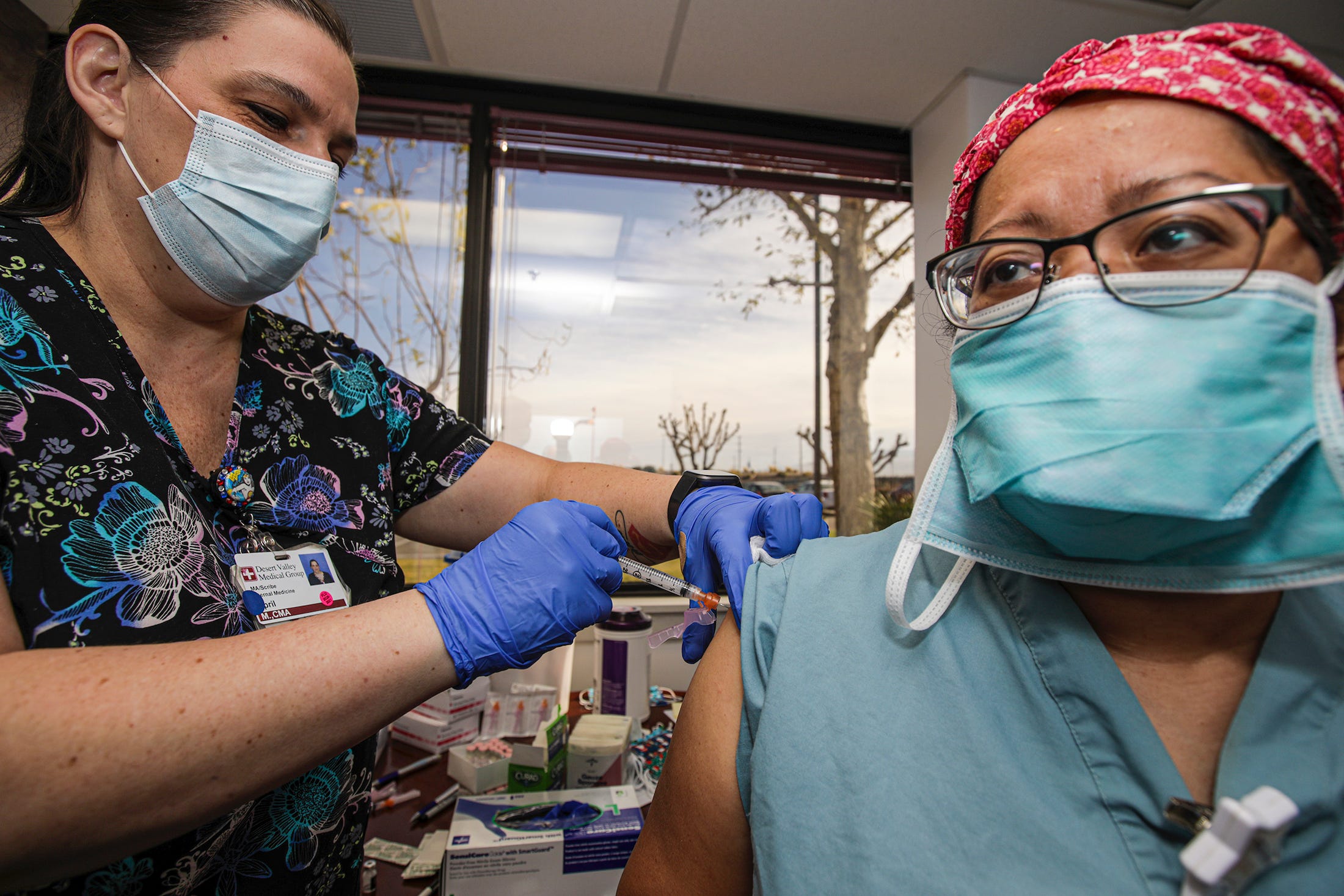 pfizer covid 19 vaccine distribution