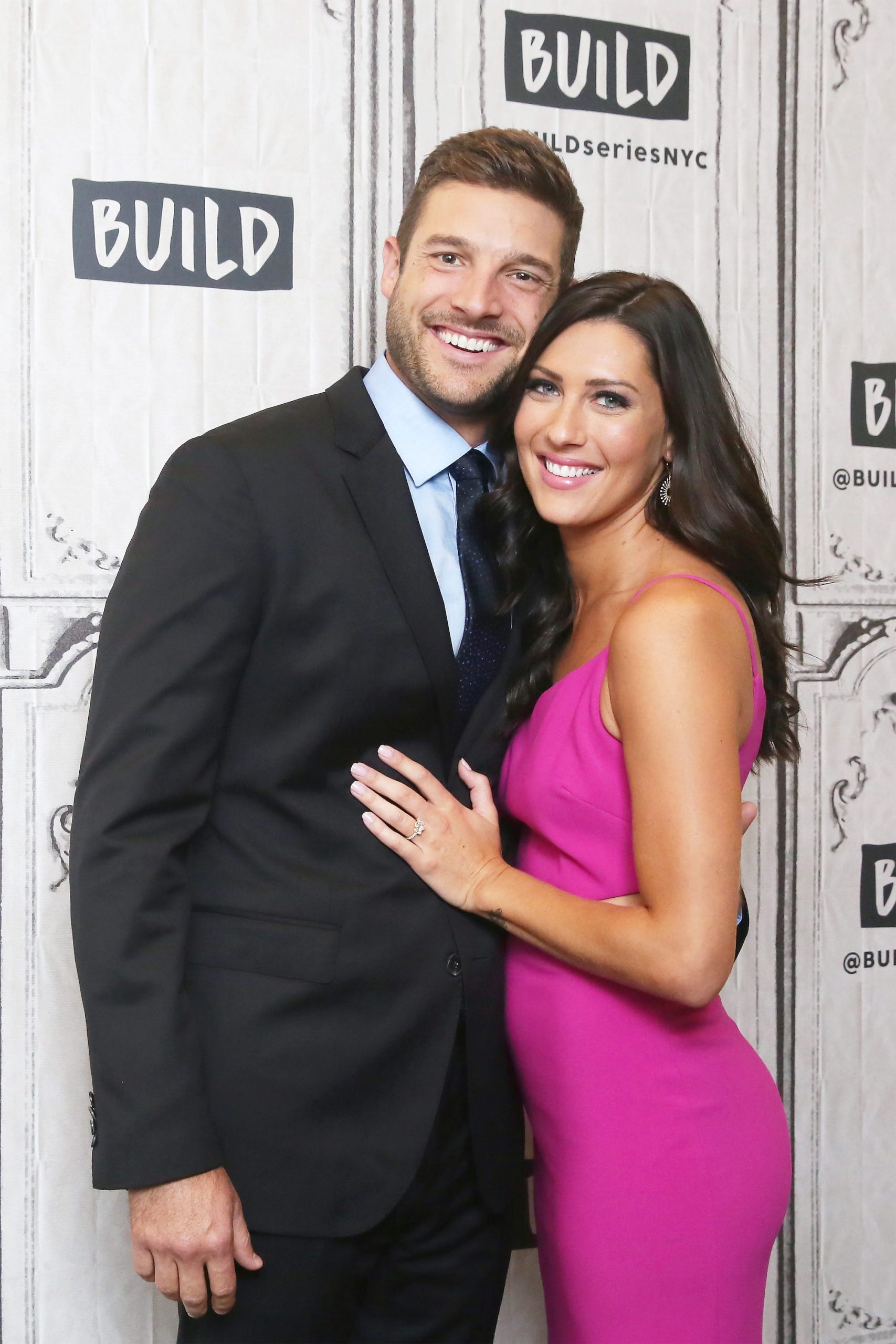 Becca Kufrin Garrett Yrigoyen