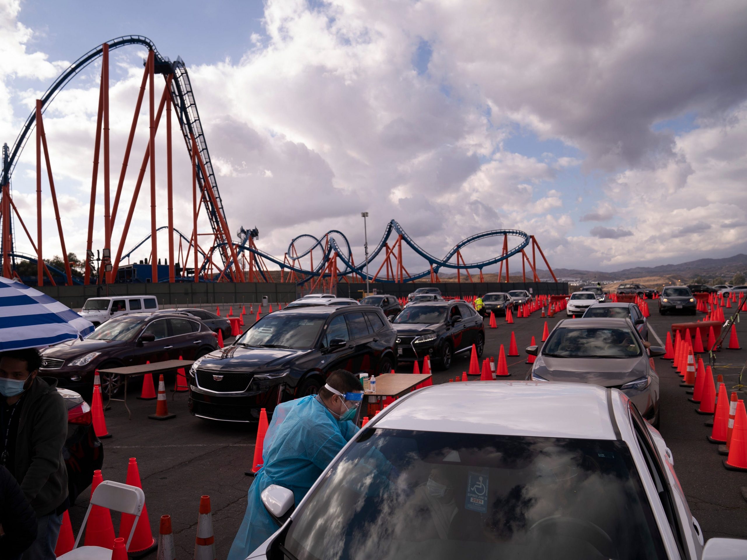 California COVID vaccine rollout Six Flags Magic Mountain