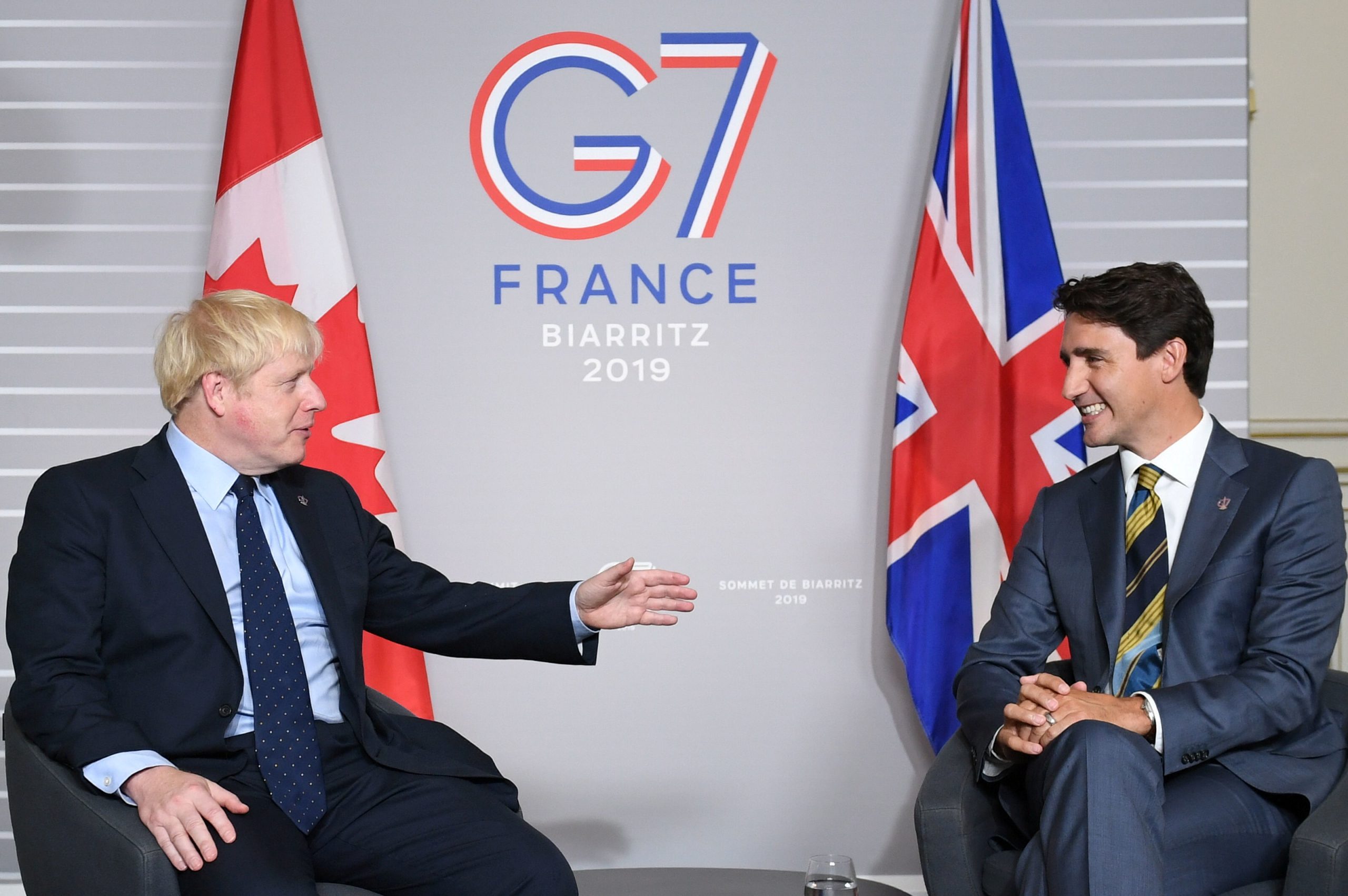 De Britse premier Boris Johnson en zijn Canadese collega Justin Trudeau tijdens de G7 in Biarritz in 2019.